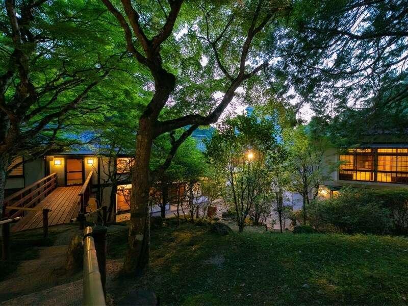 Yumoto Ueyama Ryokan Химеджи Екстериор снимка