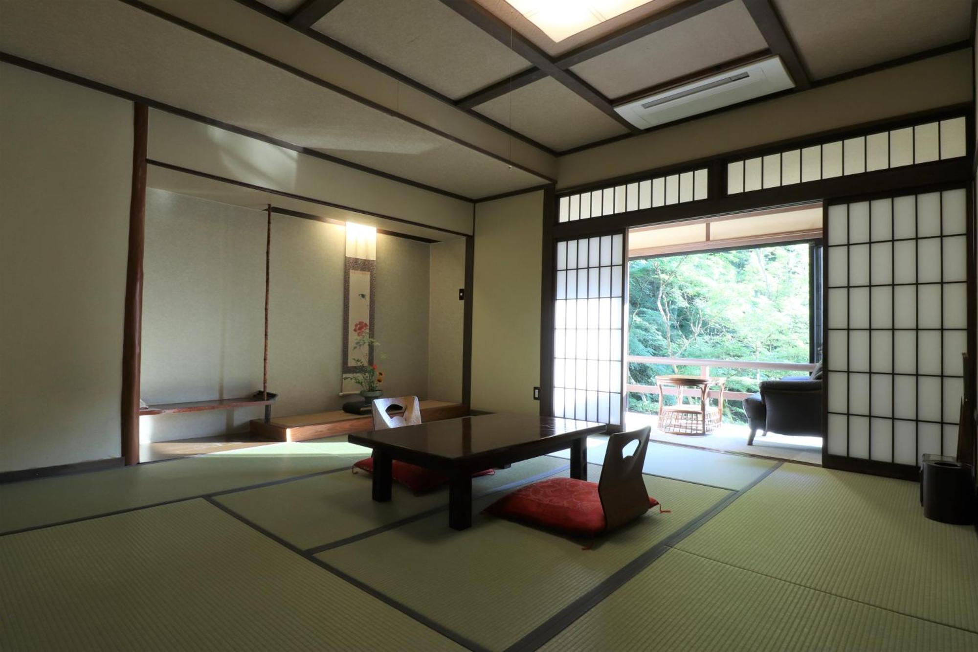 Yumoto Ueyama Ryokan Химеджи Екстериор снимка