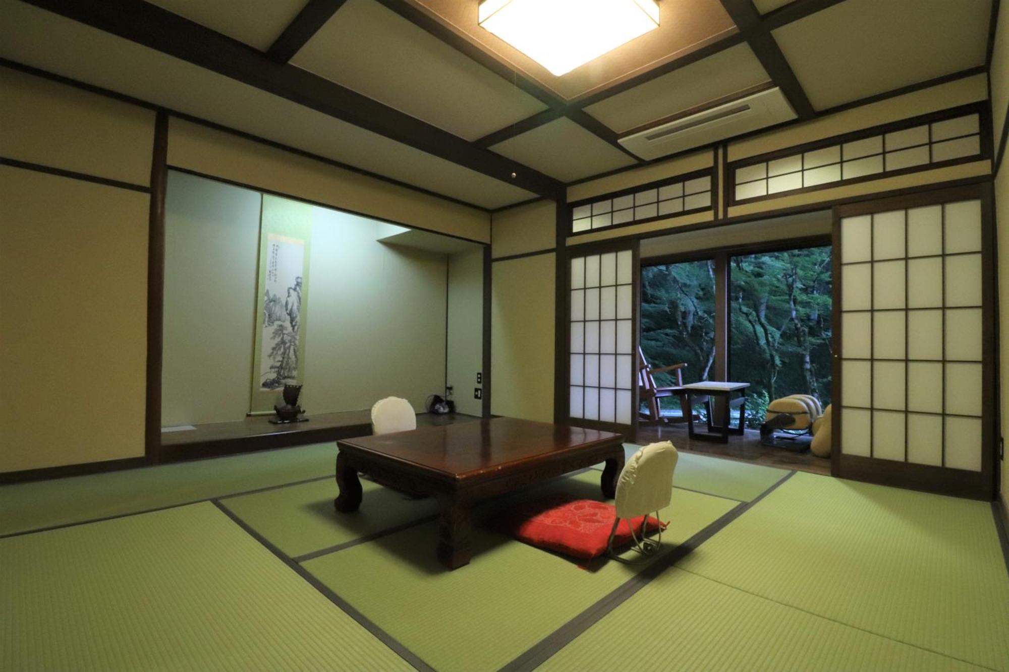 Yumoto Ueyama Ryokan Химеджи Екстериор снимка